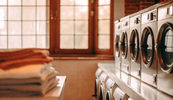 Commercial laundry service near me.