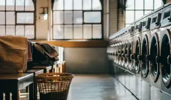Best laundromat in Roslyn Estates with washers and dryers.