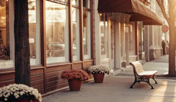 A welcoming street in Oyster Bay, location of the best local laundromat.